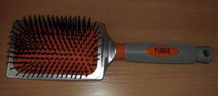 Fudge head bath lightweight moisture masque і fudge large paddle brush відгуки