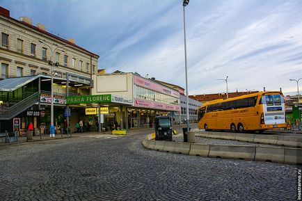 Stația principală de autobuz din Florența