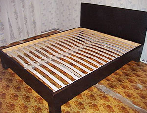 Інструкція по виготовленню ліжка своїми руками