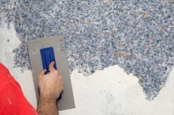 Cum să lipici preparate pregătirea tapetului lichid, progresul lucrărilor (video) (tapet de lipici lichid) Cum de a lipici pregătirea tapetului lichid, progresul lucrărilor (video)