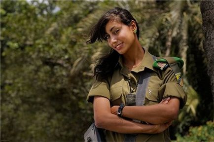 Cum se imbraca femeile in Israel (foto)