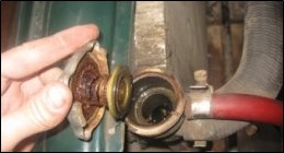 Cum se scoate carburatorul Mazda 323 și se instalează solex