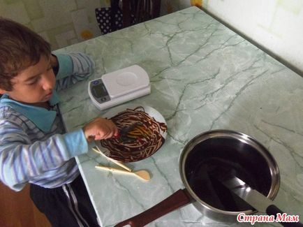 Hogyan, hogy összehangolják a krém torta - légi Snickers