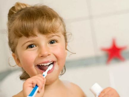 A fogszuvasodás a gyermek 2 éves - mit tegyünk okai, kezelése és vélemények