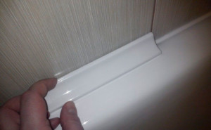 Керамични ъглова вана празнина надеждна защита в стената