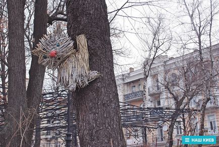 Kiev pisici monumente mustachioed și tailed și graffiti de capital