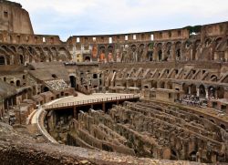 Колізей в римі