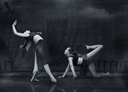 Contemp - unul dintre cele mai populare stiluri de dans ale coregrafiei moderne
