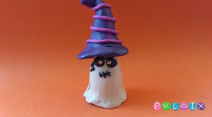 Modelarea unei fantome pe Halloween de la plastilină în etape