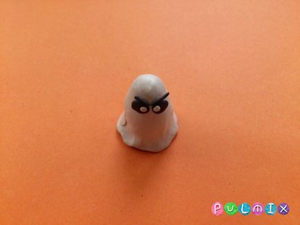 Sculptura unei fantome pe Halloween de la plastilină în etape (fantome) Modelarea unei fantome pe Halloween de la plastilină în etape
