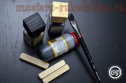 Clasa de masterat pe implantarea decupajului de imprimare laser într-un copac (laser) Clasa de masterat pe imprimarea prin laser decoupage prin laser