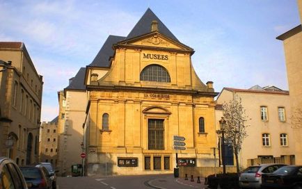 Metz, Franța - obiective turistice, excursii, biserici, fotografie