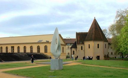 Metz, Franța - obiective turistice, excursii, biserici, fotografie