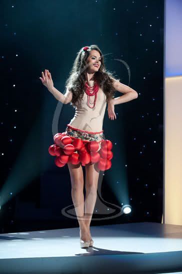 Miss Universe versenyzők ruha - divat blog