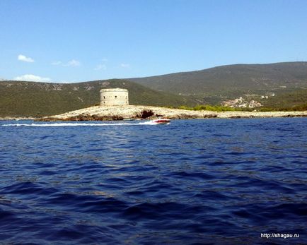 Hajókirándulás a Kék barlangok és a Fort Mamula, Montenegró