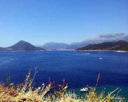 Hajókirándulás a Kék barlangok és a Fort Mamula, Montenegró