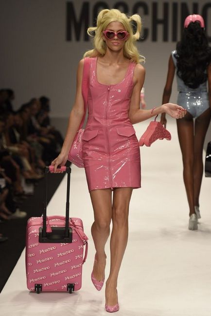 Moschino primavara-vara 2015 - colectie foto in stilul Barbie