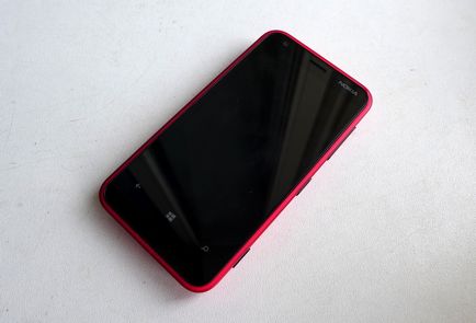 Nokia lumia 620 - недорогий віндофон