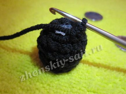 Amigurumi crosă de croșetat, schemă și descriere - suvenir pentru anul 2015