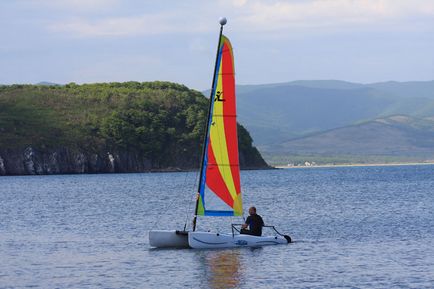 Catamaranii de navigație, stai