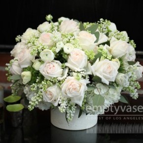 Піоновідние троянди для прикраси весілля, букет