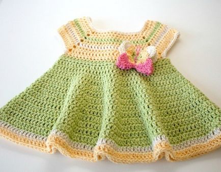 Rochie cu ace de tricotat