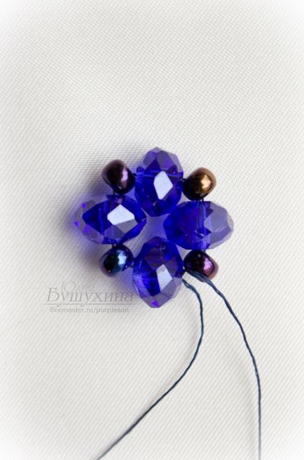 Szövött bead - Fleur-de-lis (ellenkező vége a kereszt) Szövött bead - Fleur-de-lis