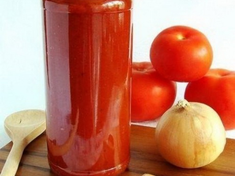 Válogatás a legjobb receptek ketchup paradicsomból, szilva, alma és paprika télen - lépésről lépésre leírás fotókkal