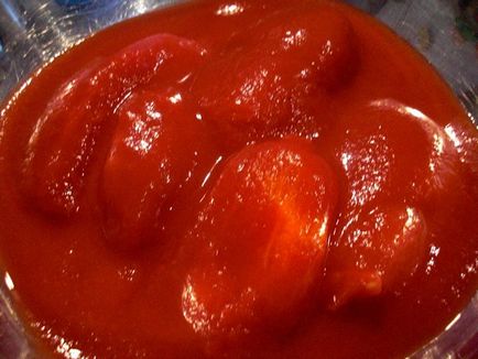 Доматите от собствени домати сок за зимата, как да се направи рецептата за възрасти, зелено, чесън,