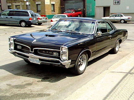 Pontiac Story Story, catalog de modele și specificații