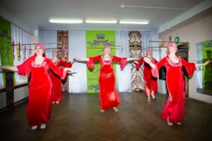 Varró keleti jelmezek, a szakmai tánciskola - Feyruz