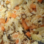 Gombás rizs és a paradicsom, csirke recept egy fotó