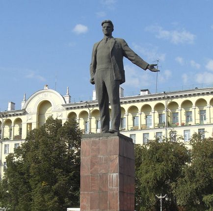 Сьогодні 120 років з дня народження головного Новокузнецького поета