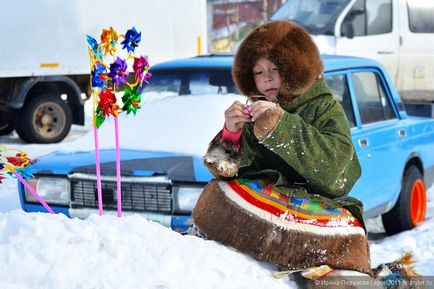 Összeszedte a rénszarvas pásztorok, vadászok és halászok a falu Russkinskaya, visszajelzést turisták aprel2011