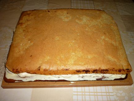 Tort de biscuiți cu meringue