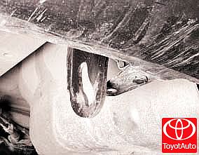 Toyota corolla, toyota auris-буксирування автомобіля