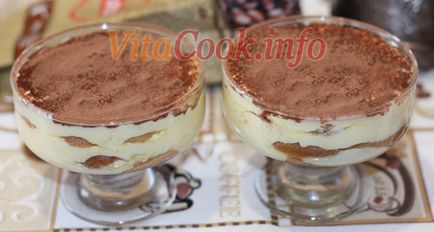 Desert de tiramisu, gătit acasă