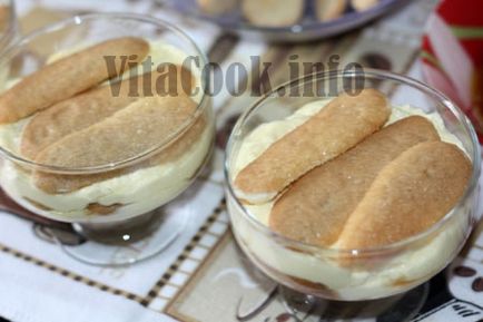 Desert de tiramisu, gătit acasă