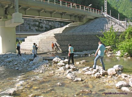 Cascada gurii balaurului din Soči