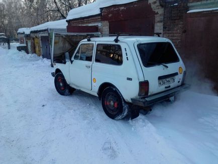 Заміна помпи на ниві, або знову на метро