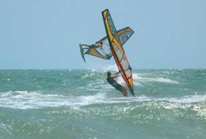 10 întrebări despre un windsurfer începător »