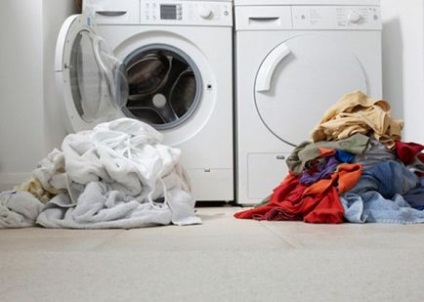 16 Помилок під час прання, які псують ваші речі