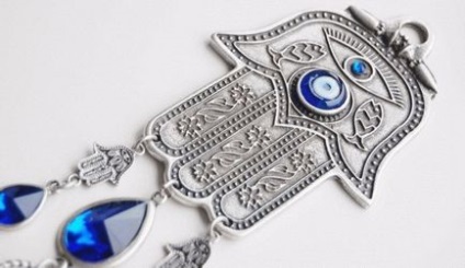 Hamsa amulet și semnificația sa