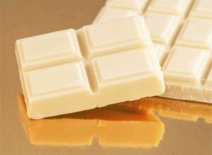 Fehér csokoládé, összetétele, előnyei és hátrányai fehércsokoládé