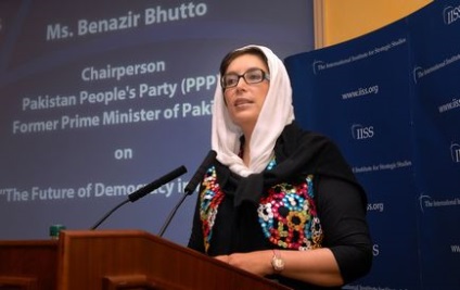 Benazir Bhutto este 