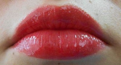 Lip gloss shine 6hours volumizer (No. 505) de la l-oreal - opinii, poze si pret