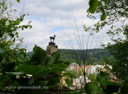 Ce să vedeți la Karlovy Vary pe terasele pitorești din pădure