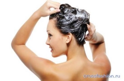 Crossfashion group - миття волосся кондиціонером