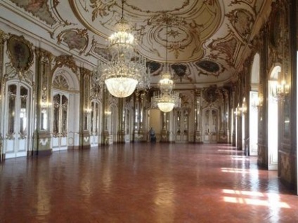 Queluz Palace, Portugália leírás, fényképek, amely a térképen, hogyan juthat