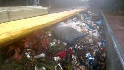 Galicienii vor să-și arunce deșeurile în Rusia în vagoane cu gunoi prins la frontieră, amdn,
